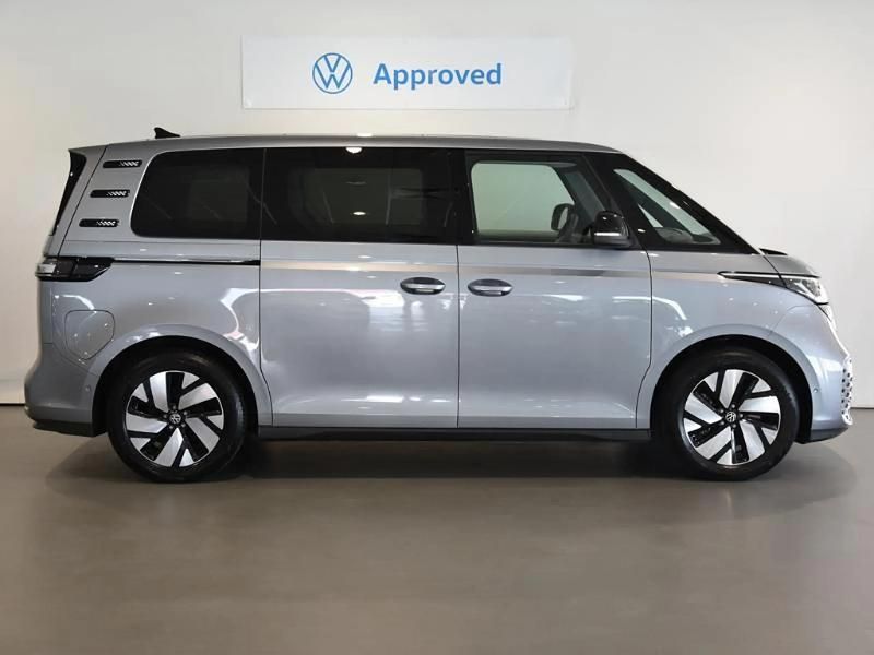 Usado VW ID. Buzz Pro 150 kW (204 CV) 2024 Gris/plata Monovolumen