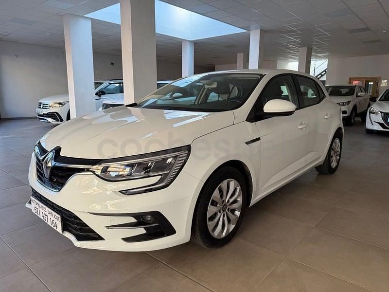 Usado Renault Mégane IV Equilibre 115 CV (84 kW) 2022 Blanco Berlina