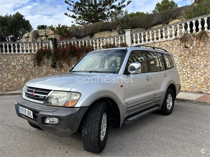 Usado Mitsubishi Montero 165 CV (121 kW) 2001 Gris / plata SUV