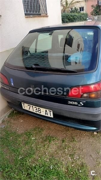 Usado Peugeot 306 Style 90 CV (66 kW) 1997 Verde Berlina