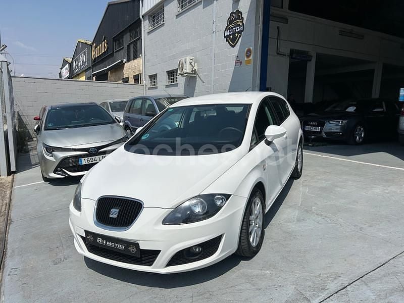 Blanco Usado 2012 Seat Leon Copa Berlina | 6900 € (Buen precio) - Imagen 1/4