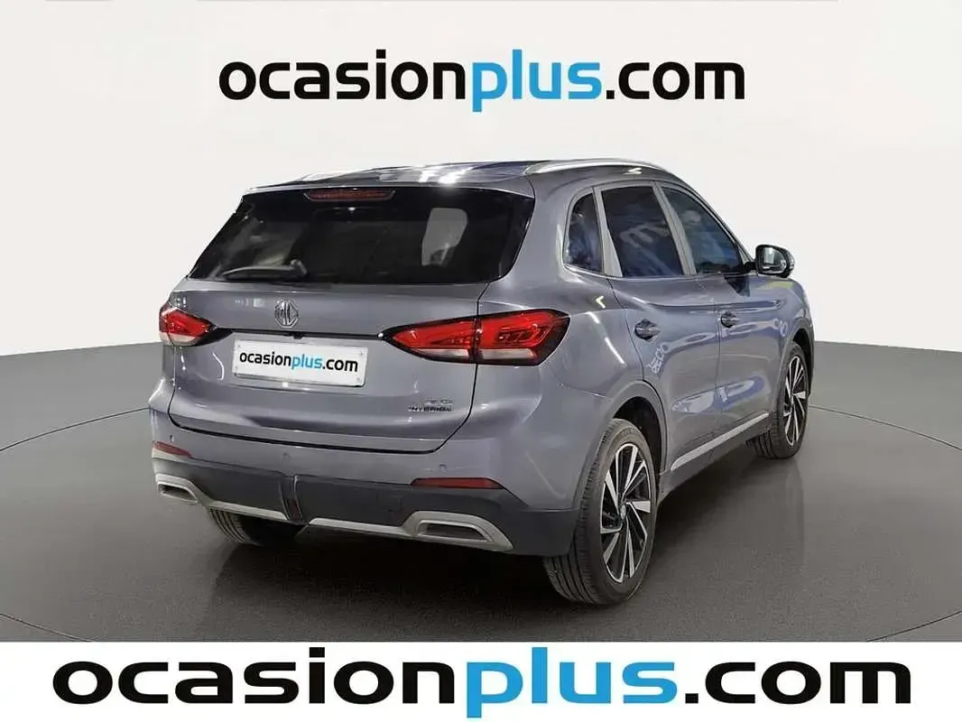 Usado MG ZS Luxury 197 CV (144 kW) 2025 Gris SUV