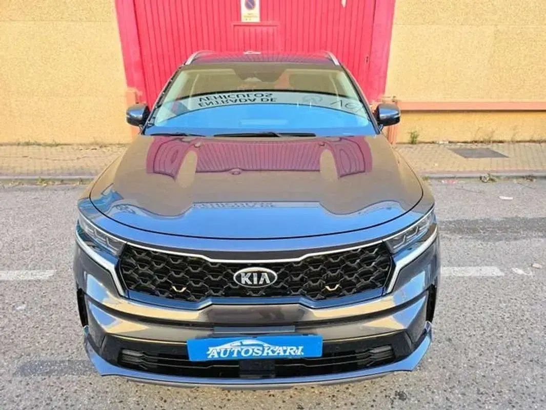 Usado Kia Sorento 265 CV (194 kW) 2021 Negro SUV