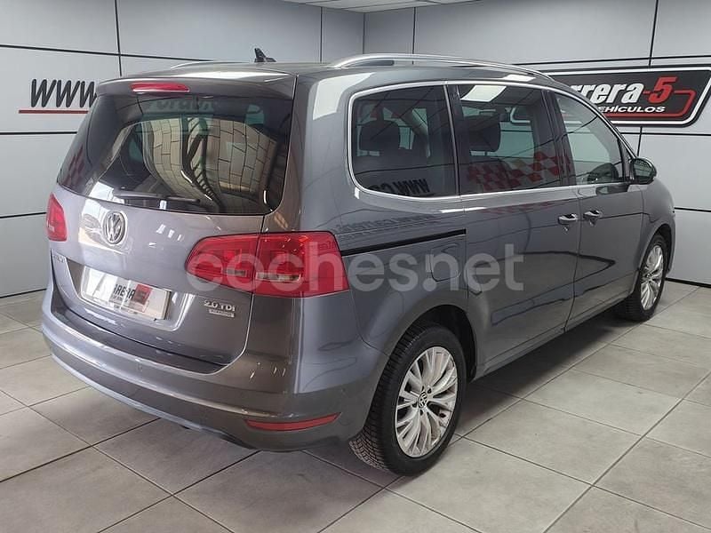 Usado VW Sharan Advance 177 CV (130 kW) 2013 Gris / plata Monovolumen