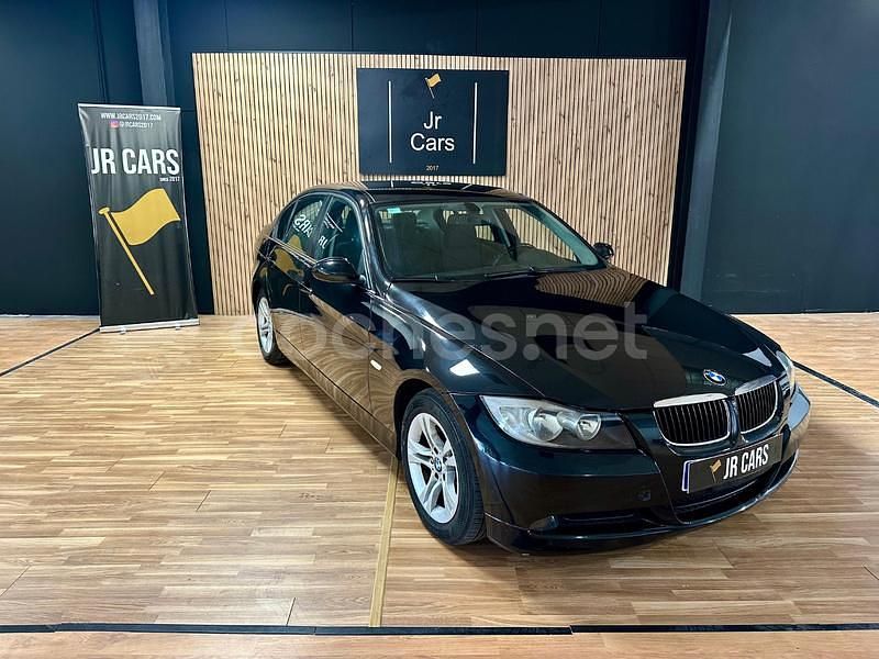 Negro Usado 2007 BMW 320 Berlina | 7990 € (Un poco caro) - Imagen 1/4