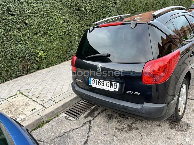 Usado Peugeot 207 Sport 90 CV (66 kW) 2010 Negro Berlina
