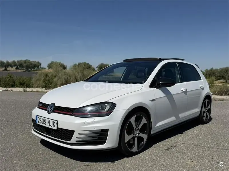 Usado VW Golf VII GTI 220 CV (161 kW) 2014 Blanco Berlina