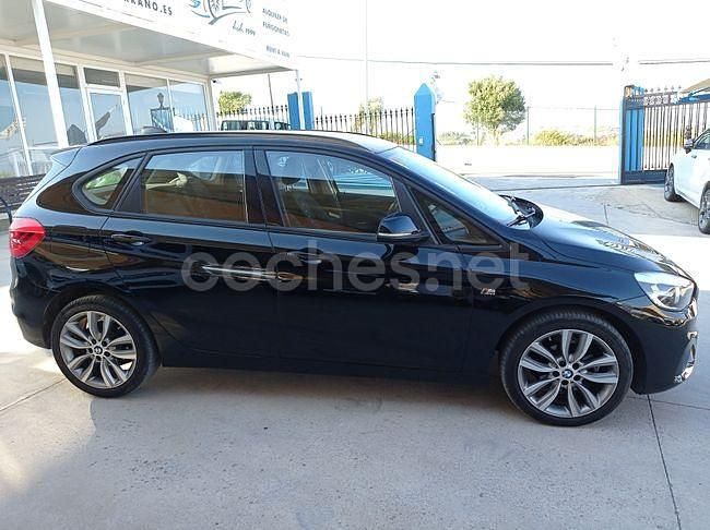Usado BMW 216 Active Tourer 116 CV (85 kW) 2018 Negro Monovolumen