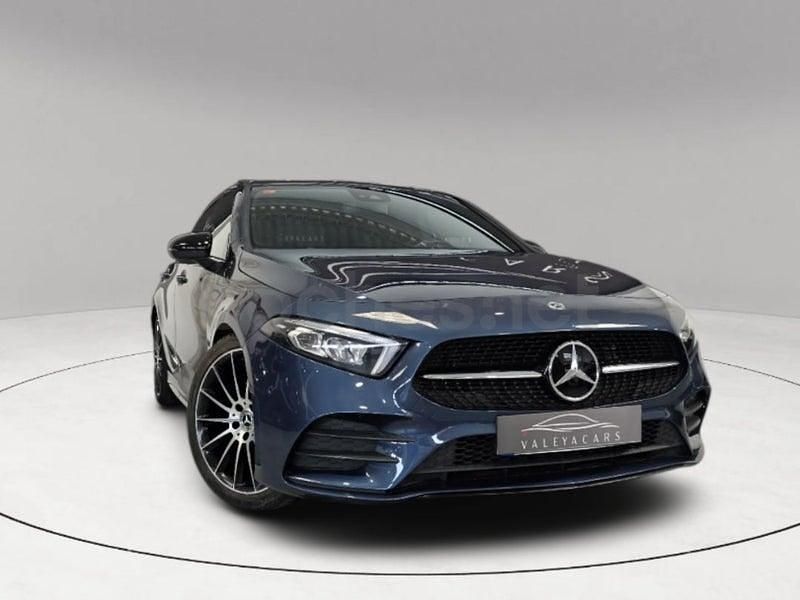 Usado Mercedes A180 136 CV (100 kW) 2021 Azul Berlina