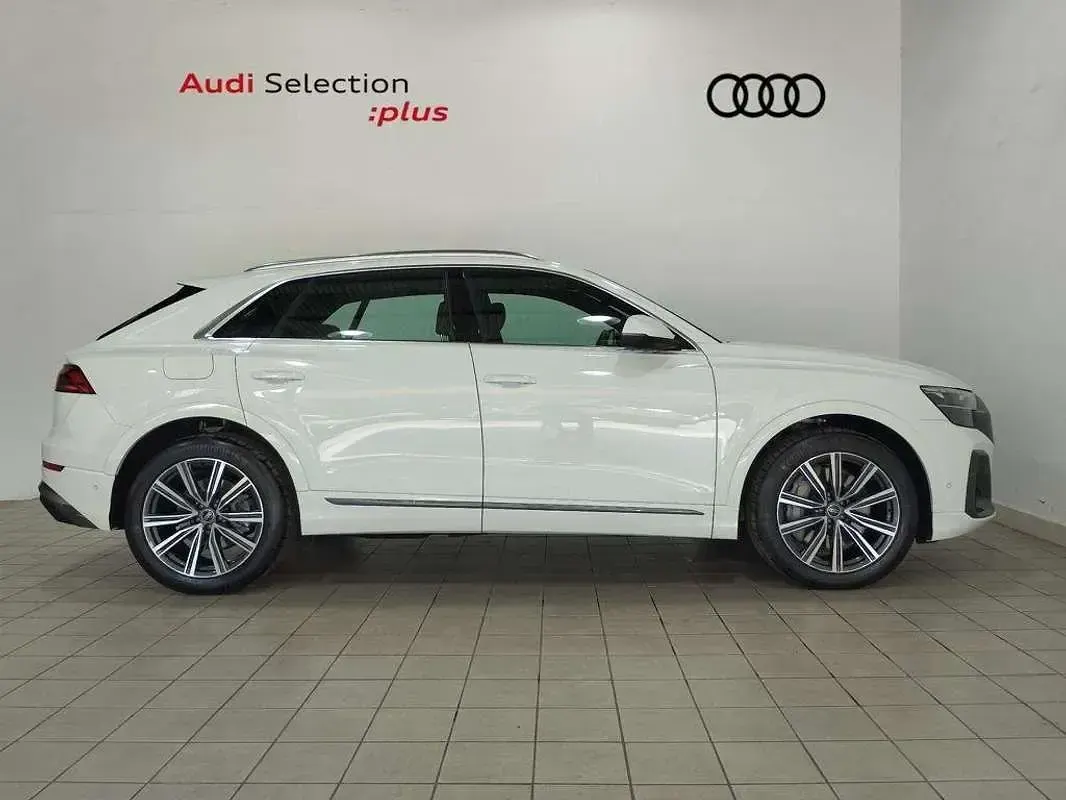 Usado Audi Q8 S-Line 394 CV (289 kW) 2024 Blanco SUV