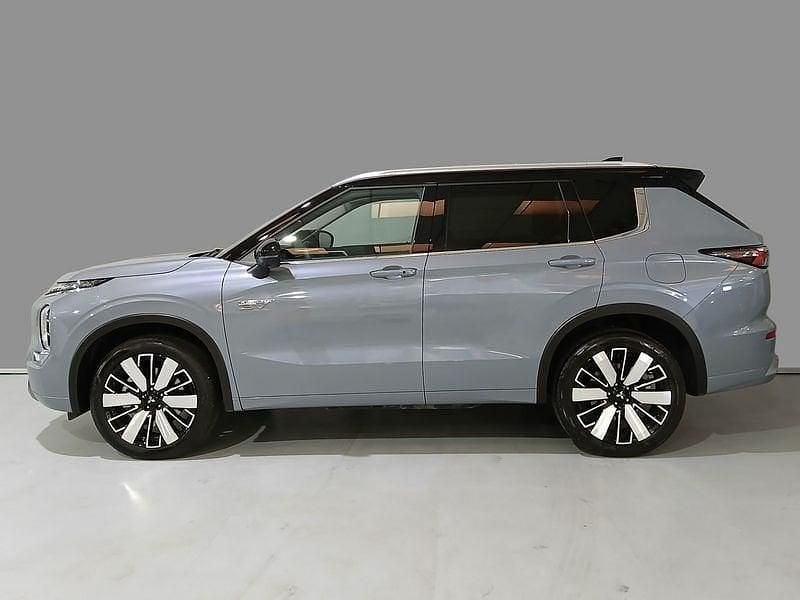 Nuevo Mitsubishi Outlander P-HEV 306 CV (225 kW) 2026 Gris