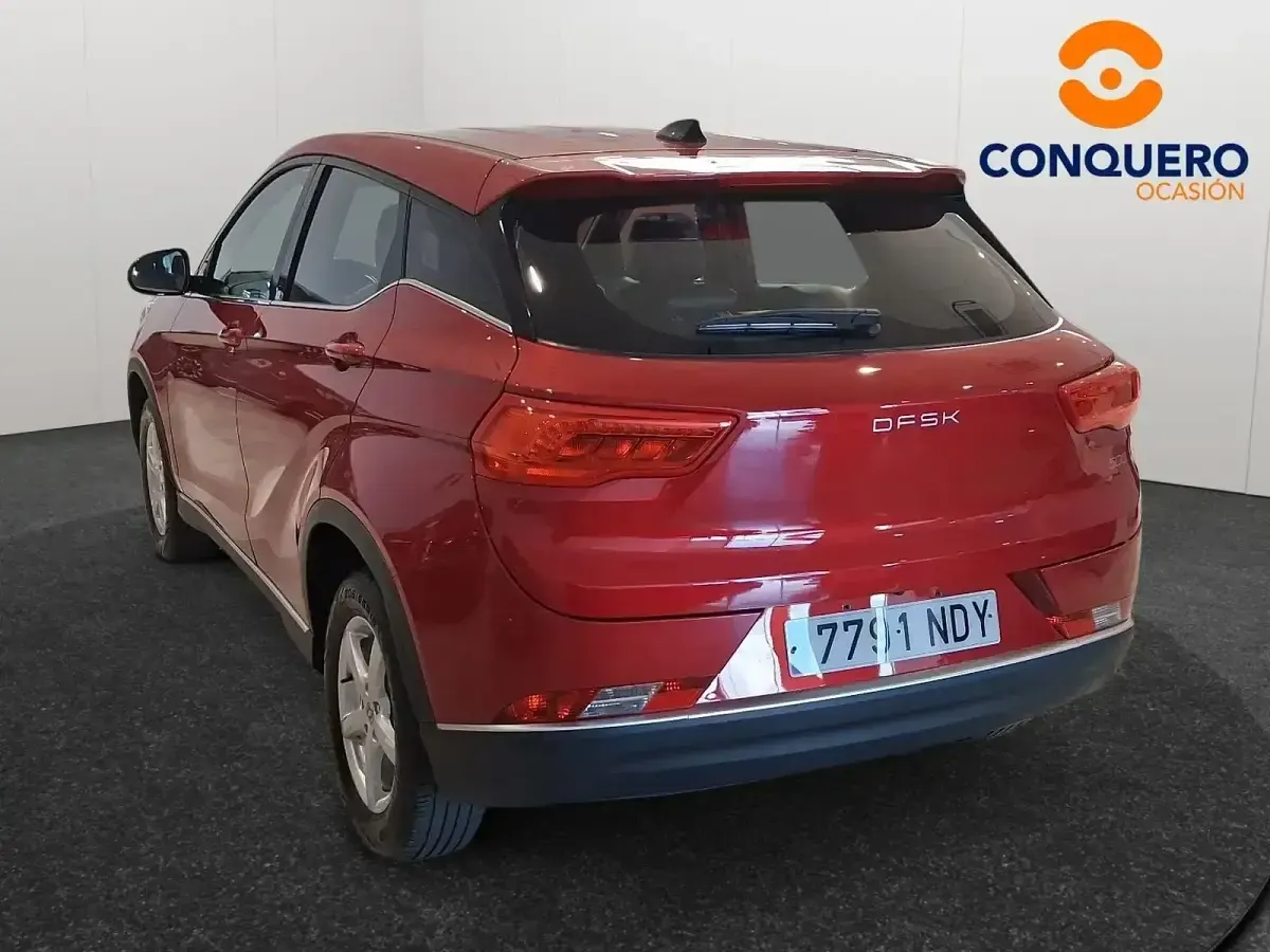Usado DFSK 500 106 CV (77 kW) 2025 Rojo SUV