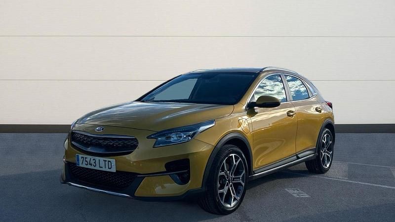 Usado Kia XCeed 141 CV (103 kW) 2021 Amarillo SUV