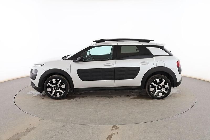 Usado Citroën C4 Shine Edition 110 CV (80 kW) 2016 Blanco SUV