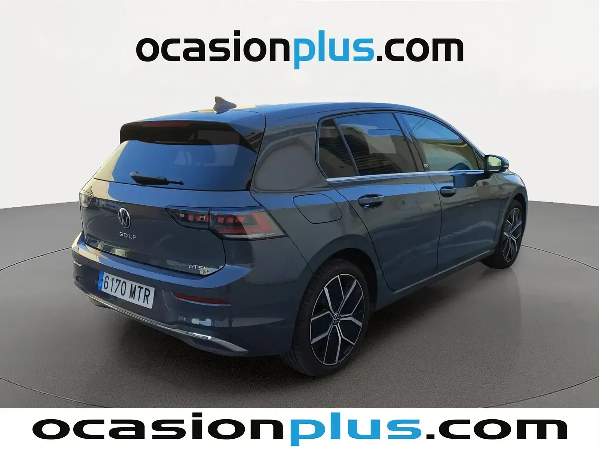 Usado VW Golf VIII 116 CV (85 kW) 2024 Gris Utilitario