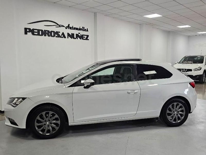 Usado Seat Leon I-Tech 105 CV (77 kW) 2014 Blanco Berlina