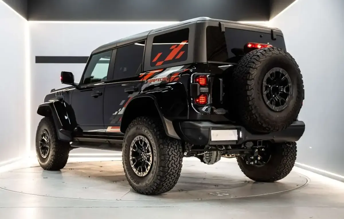 Usado Ford Bronco 420 CV (308 kW) 2026 Negro SUV