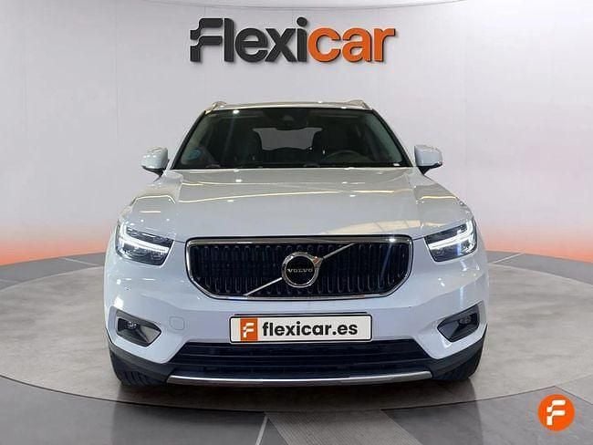 Usado Volvo XC40 Momentum 150 CV (110 kW) 2020 Blanco SUV