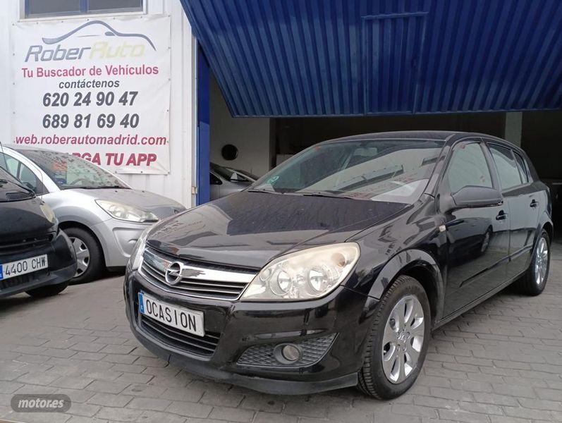 Negro Usado 2008 Opel Astra Berlina | 3499 € - Imagen 1/4