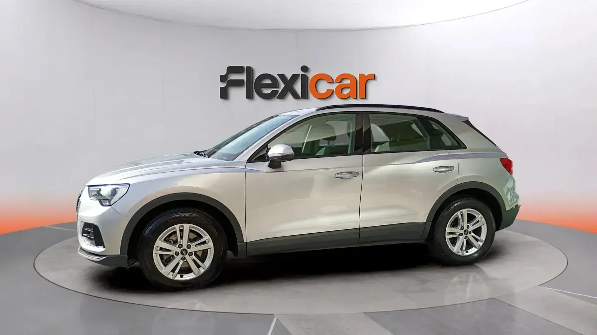 Usado Audi Q3 Premium 150 CV (110 kW) 2023 Gris SUV