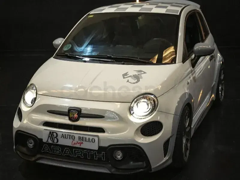 Usado Abarth 695 180 CV (132 kW) 2019 Blanco Utilitario