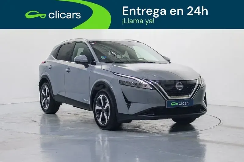Usado Nissan Qashqai N-Connecta 190 CV (139 kW) 2023 Gris / plata SUV