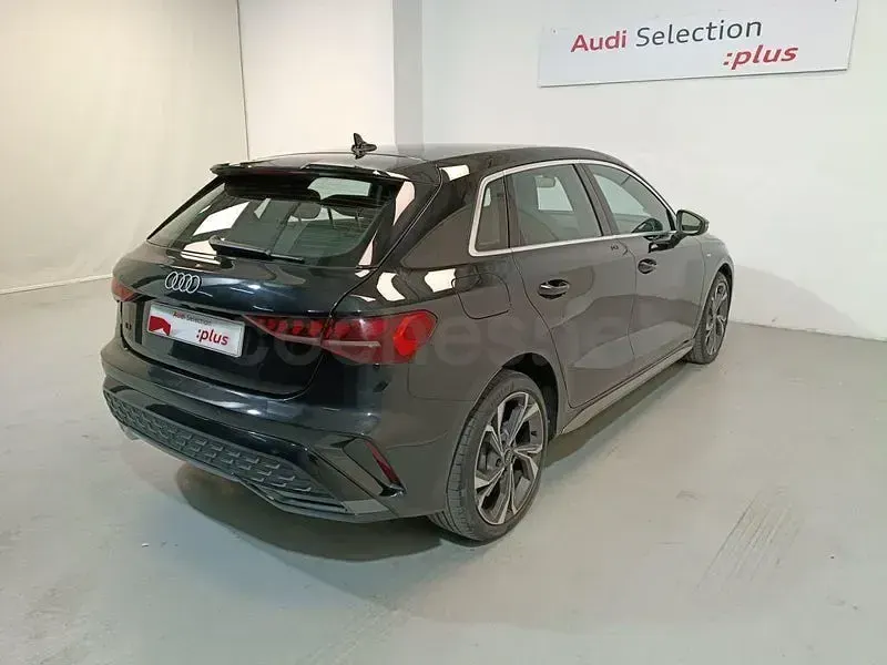 Usado Audi A3 S-Line 204 CV (150 kW) 2025 Negro Berlina