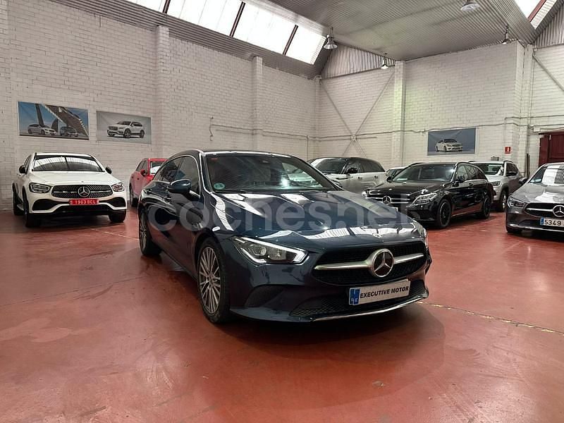 Azul Usado 2021 Mercedes CLA220 Shooting Brake Familiar | 25.250 € (Super precio) - Imagen 1/4