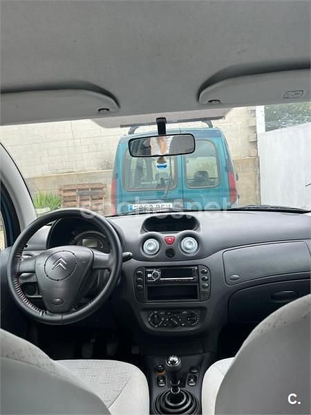 Usado Citroën C3 75 CV (55 kW) 2003 Azul Berlina