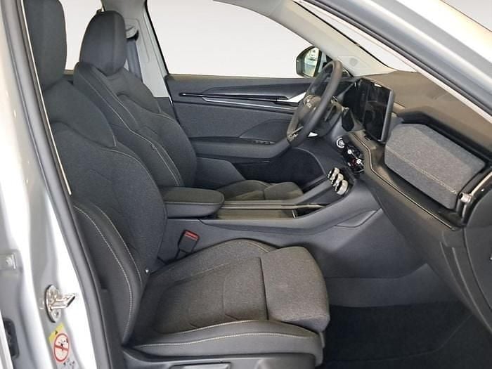 Usado Skoda Kodiaq Selection 150 CV (110 kW) 2025 Gris plata SUV
