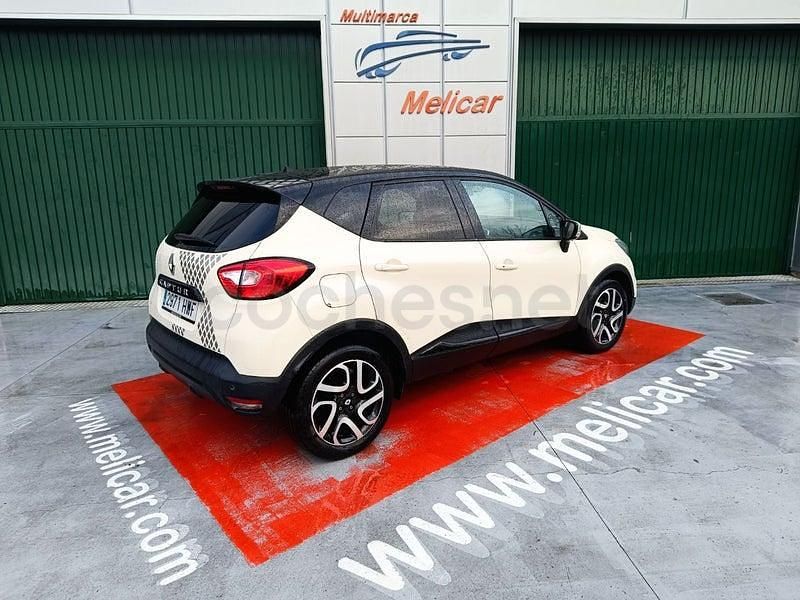 Usado Renault Captur Zen 90 CV (66 kW) 2014 Beige SUV