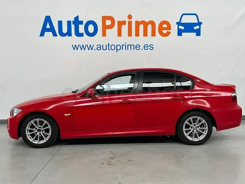 Usado BMW 320 Comfort Edition 163 CV (119 kW) 2006 Rojo Berlina