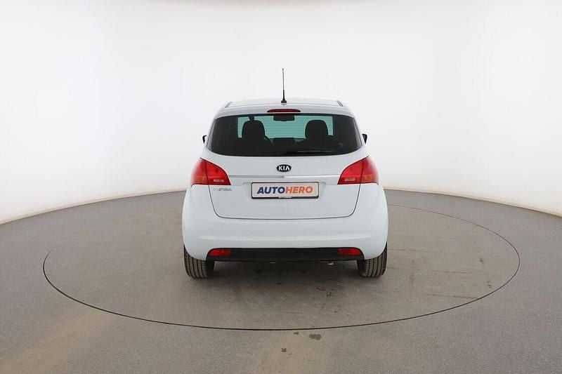 Usado Kia Venga 90 CV (66 kW) 2015 Blanco Utilitario