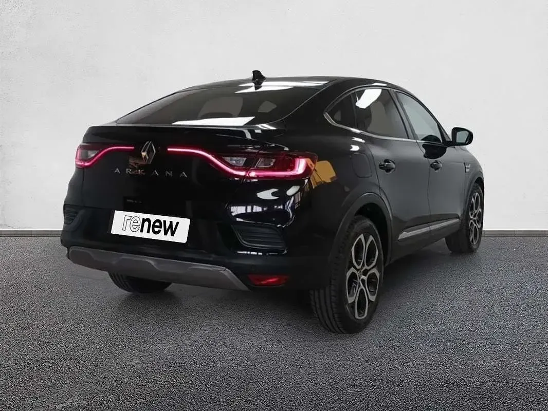Usado Renault Arkana Techno 140 CV (102 kW) 2023 Negro SUV