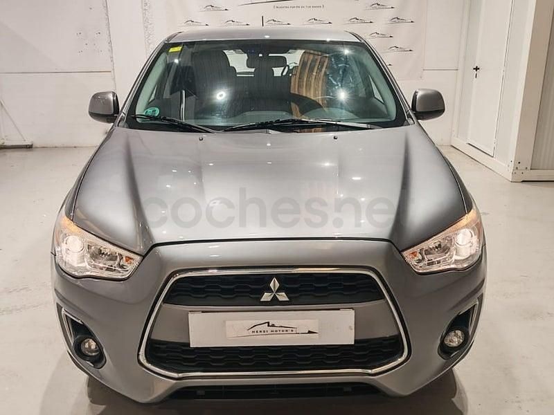 Usado Mitsubishi ASX Motion 117 CV (86 kW) 2013 Gris / plata SUV