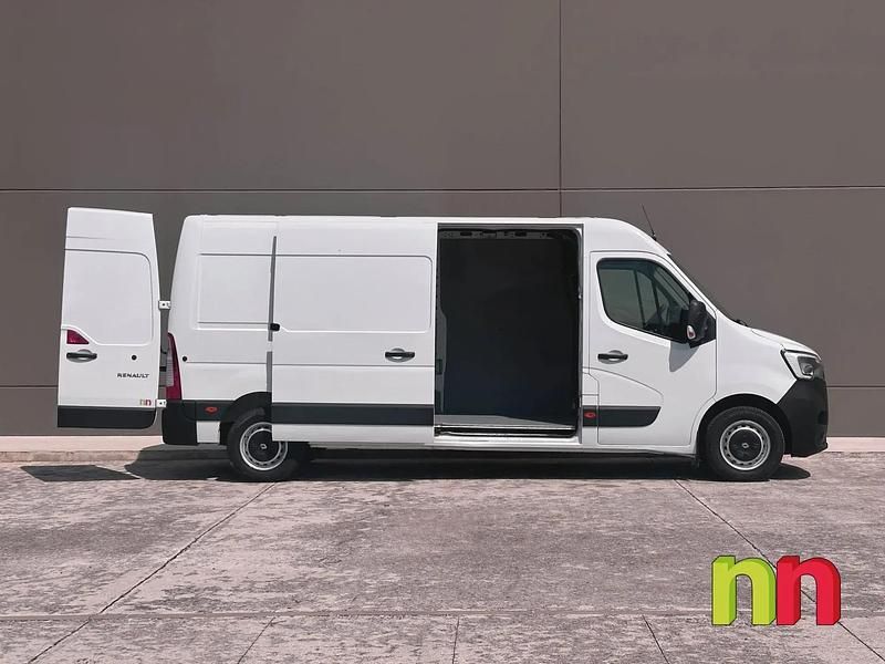 Begagnad Renault Master 135 HK (99 kW) 2021 Vit Minibuss