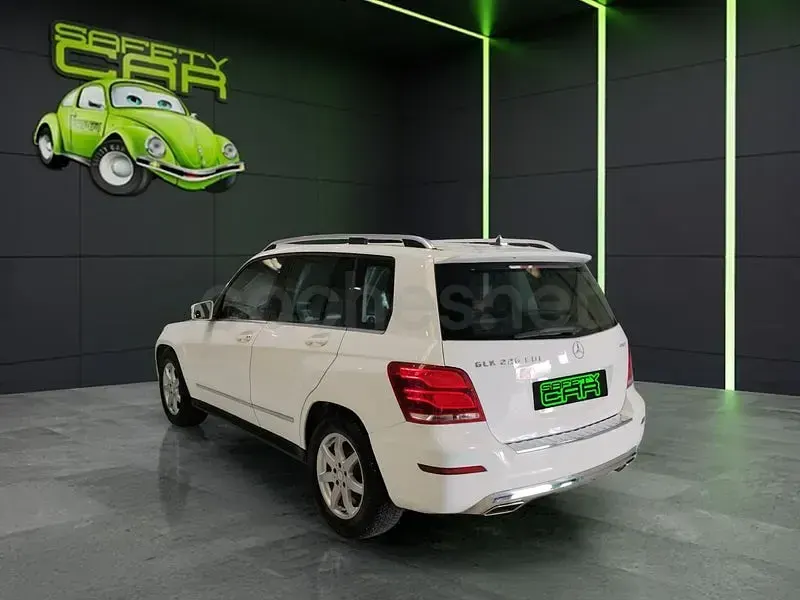 Usado Mercedes GLK220 170 CV (125 kW) 2013 Blanco SUV