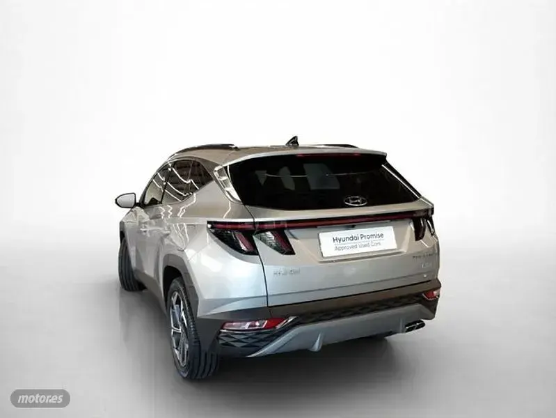 Usado Hyundai Tucson 230 CV (169 kW) 2024 Plateado SUV