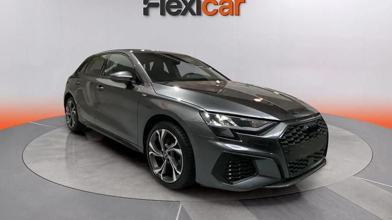 Usado Audi A3 S-Line 204 HP (150 kW) 2021 Cinzento Sedan