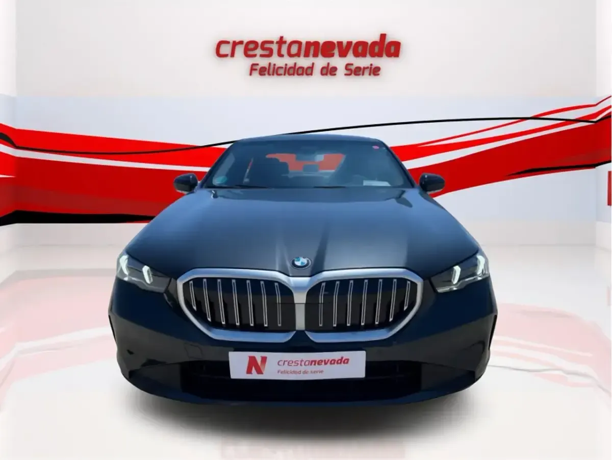 Usado BMW 520 Comfort Edition 208 CV (152 kW) 2025 Negro Berlina