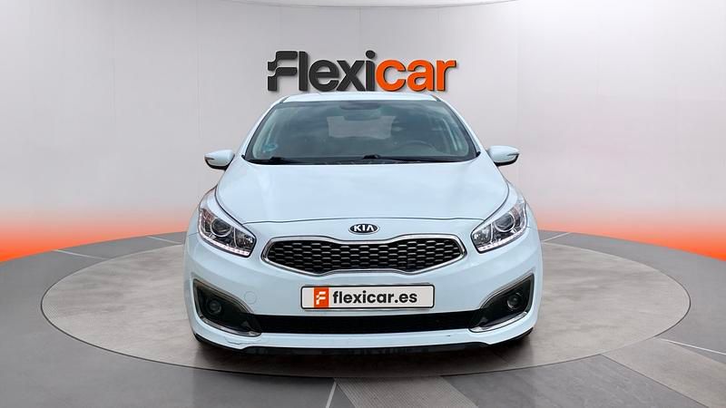 Occasion Kia Ceed Launch Edition 136 PK (100 kW) 2018 Wit Hatchback
