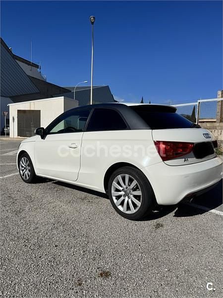 Usado Audi A1 Attraction 86 CV (63 kW) 2014 Beige Utilitario
