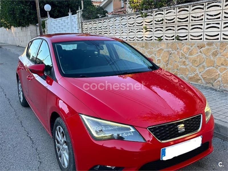 Rojo Usado 2015 Seat Leon Ecomotive Berlina | 7999 € (Buen precio) - Imagen 1/4