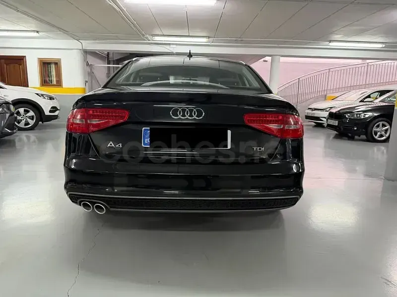 Usado Audi A4 Design 150 CV (110 kW) 2016 Negro Berlina