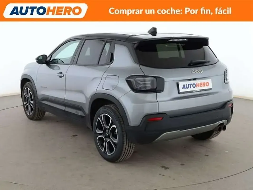Usado Jeep Avenger Summit 101 CV (74 kW) 2023 Gris SUV
