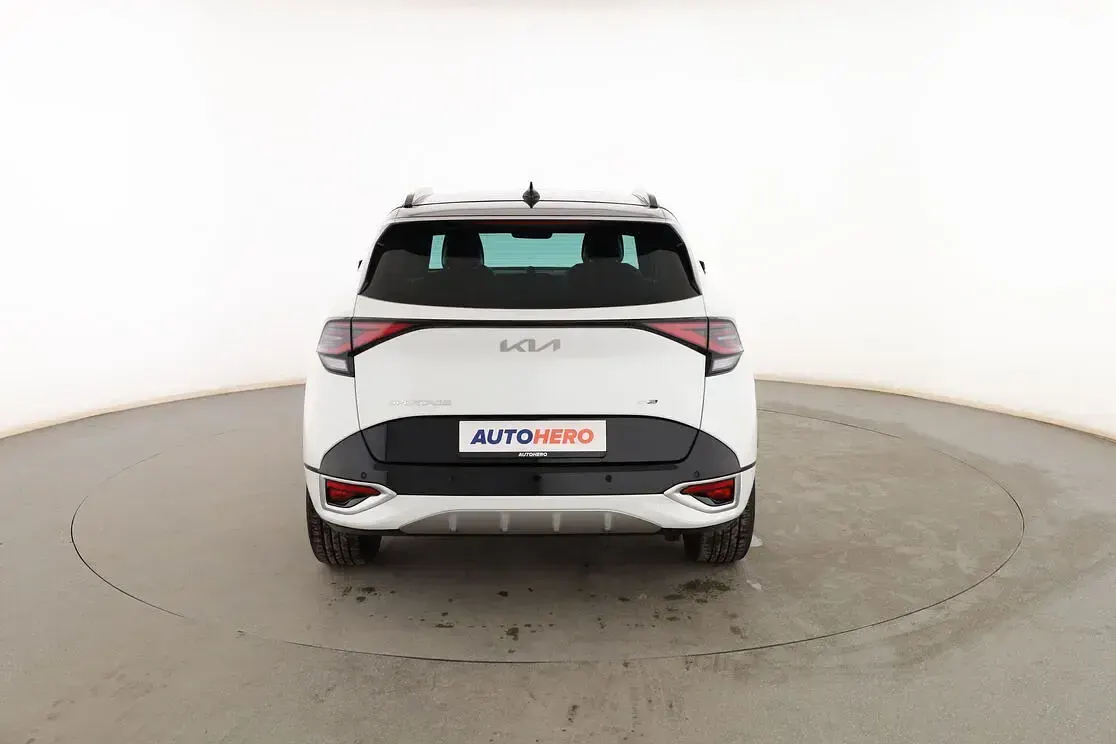 Usado Kia Sportage GT-Line 230 CV (169 kW) 2023 Blanco SUV