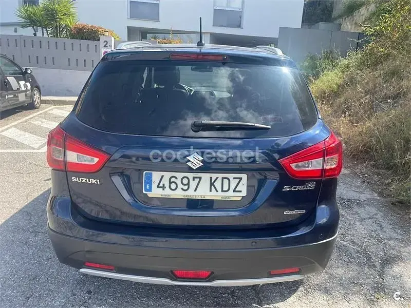Usado Suzuki SX4 S-Cross GLX 120 CV (88 kW) 2017 Azul SUV