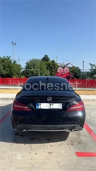 Usado Mercedes CLA220 177 CV (130 kW) 2017 Negro Berlina