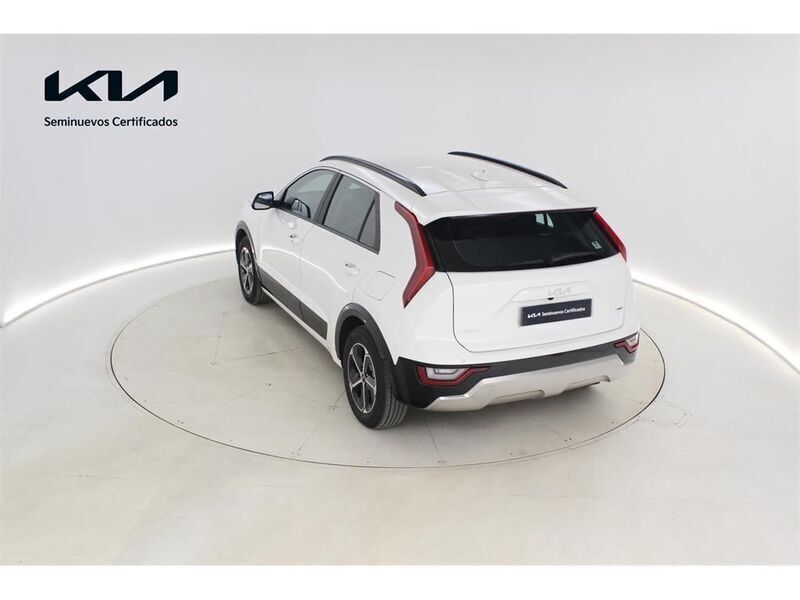 Blanco Usado 2024 Kia Niro SUV | 28.571 € (Caro) - Imagen 1/1