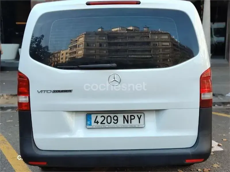 Usado Mercedes Vito Marco Polo 88 CV (64 kW) 2017 Blanco Van
